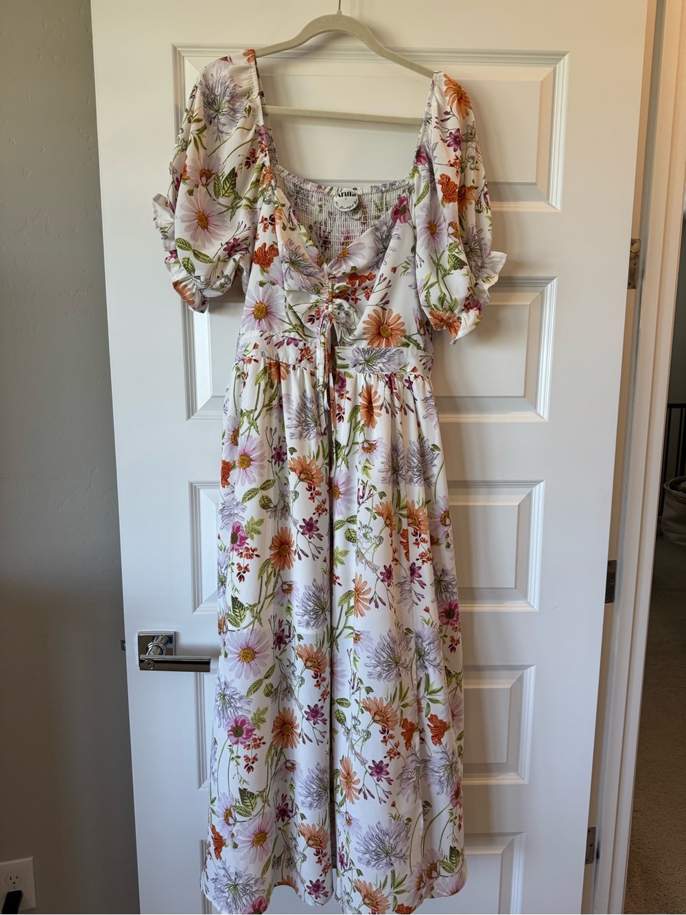 ARULA Meadow Floral Puff-Sleeve Maxi Dress in White with Multicolor Blooms
